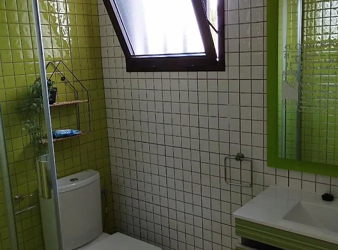 Casa Frontera -private Pool- بيت للعطل *