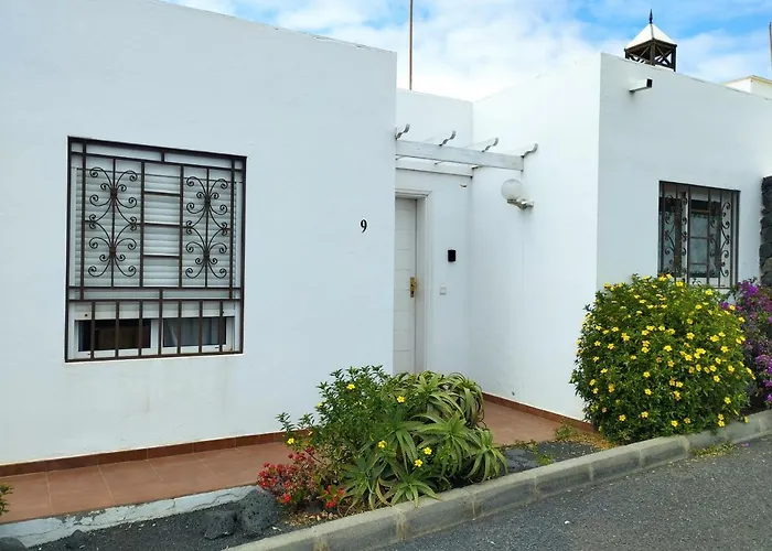 Casa Frontera -private Pool- Dom wakacyjny Costa Teguise