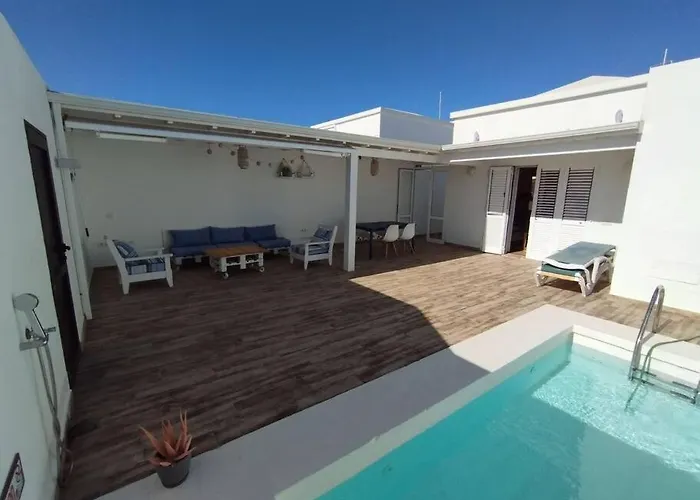 Feriehus Casa Frontera -private Pool-